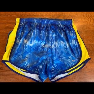 Women’s Nike Dri-Fit Tie Dye Running Shorts Sz M